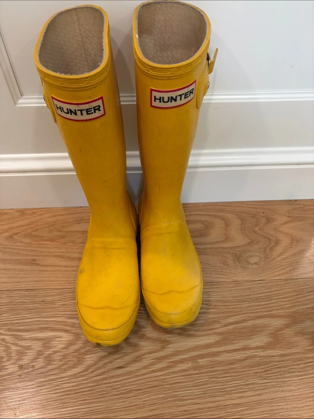 Yellow kids hunter tall boot